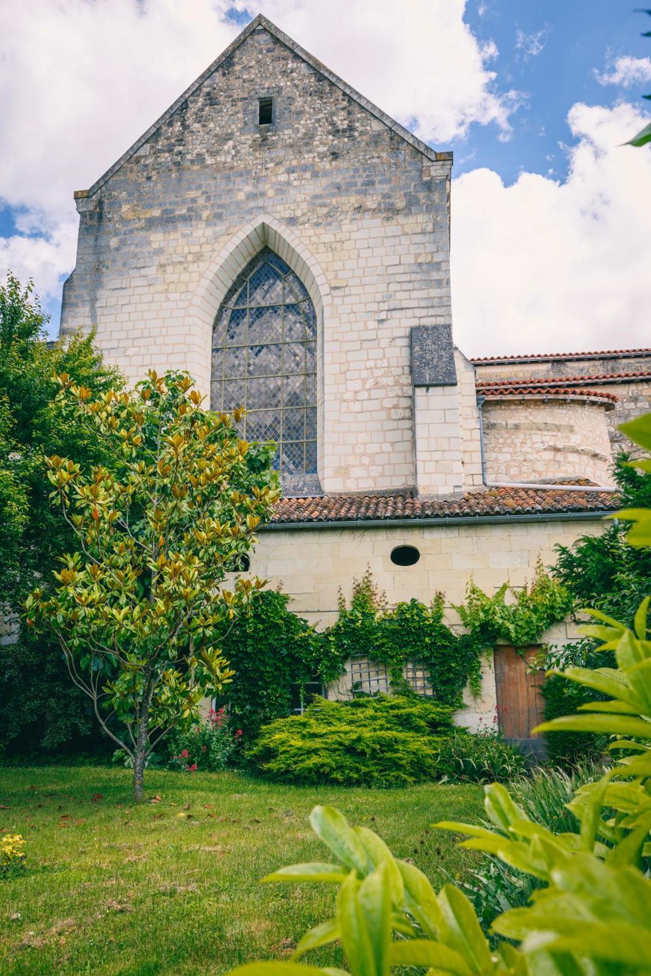 Le Prieure Sainte Croix Hotel Лудан Екстериор снимка