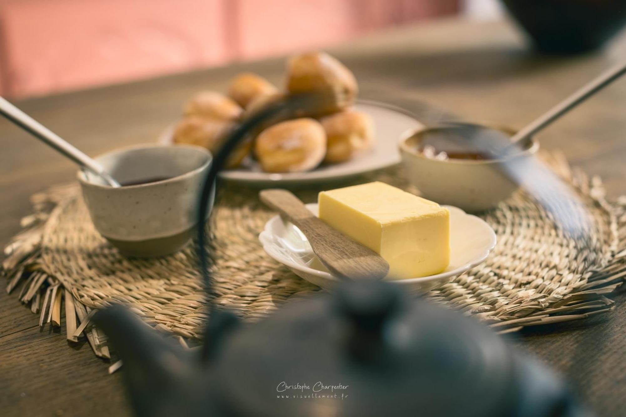 Le Prieure Sainte Croix Hotel Лудан Екстериор снимка