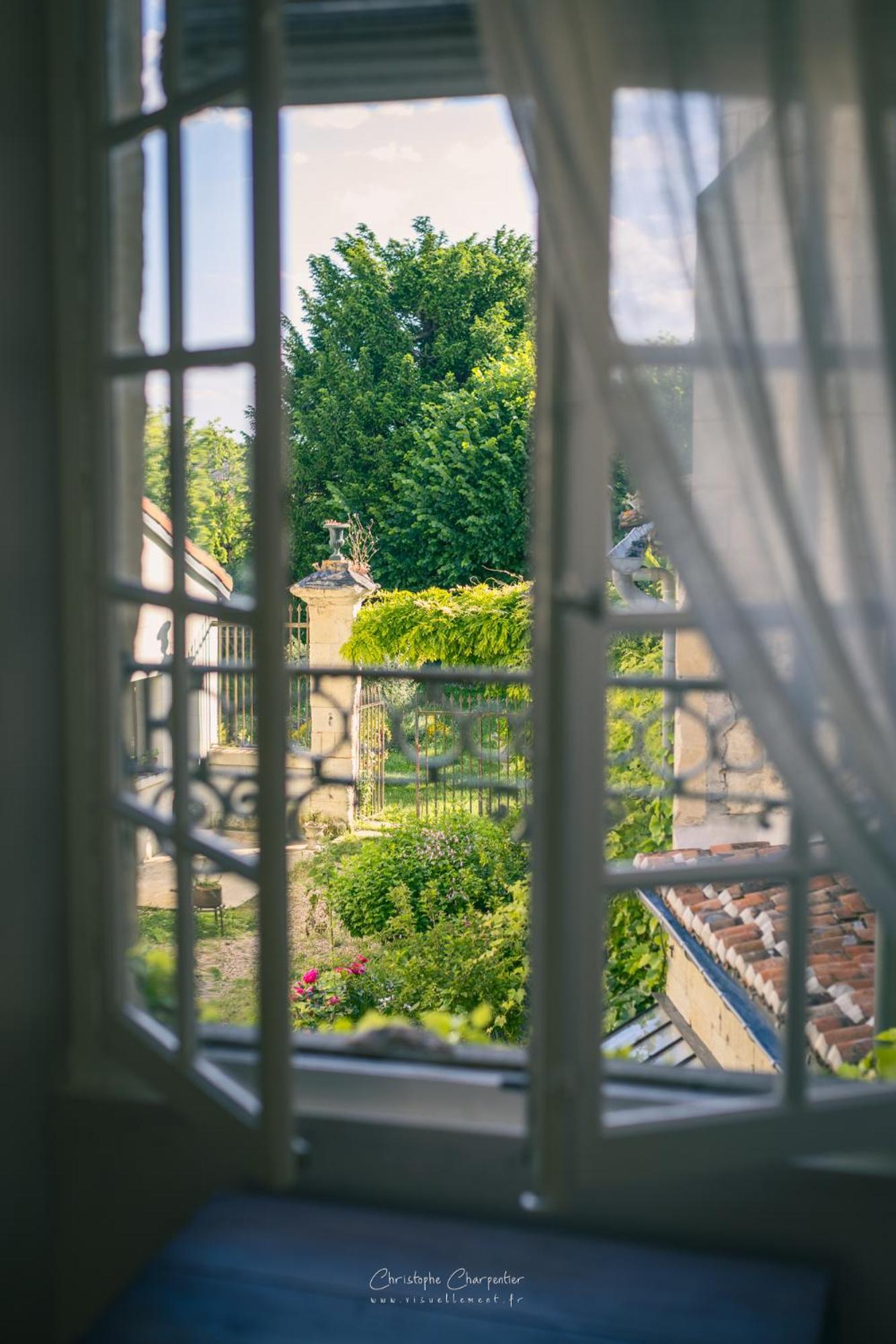Le Prieure Sainte Croix Hotel Лудан Екстериор снимка