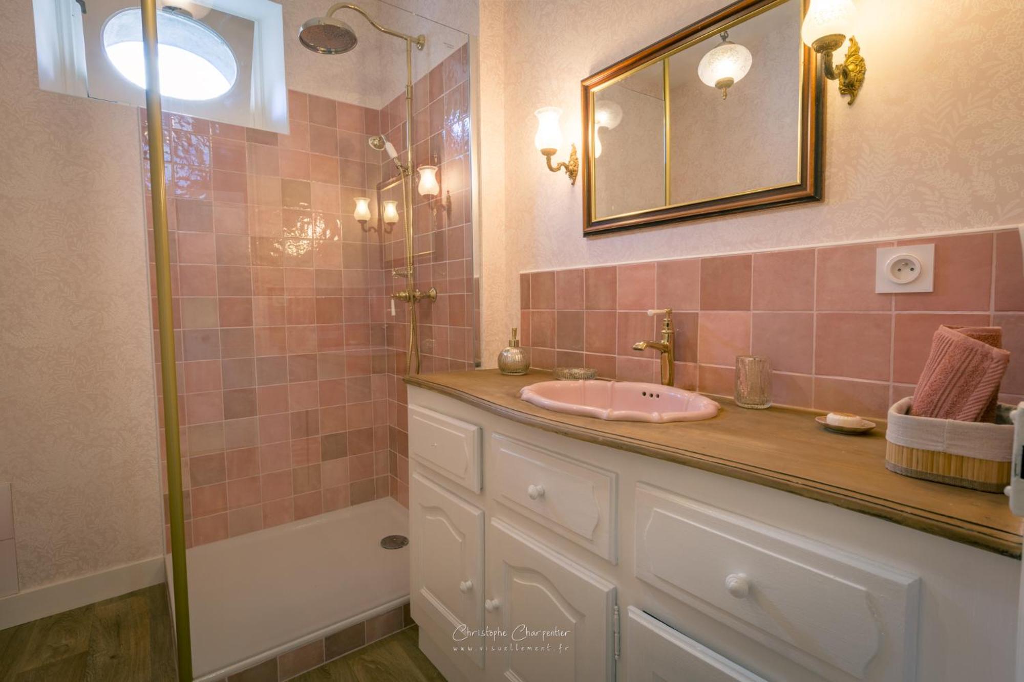 Le Prieure Sainte Croix Hotel Лудан Екстериор снимка